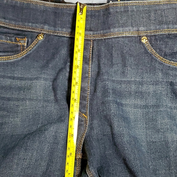 Nygard Luxe Denim Leggings w/ Rhinestone Fade Cuffed Bottoms - Size Small 6-8 - Picture 7 of 14